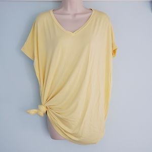 PIKO Green Earth Bamboo blend Oversize yellow top - Sz M